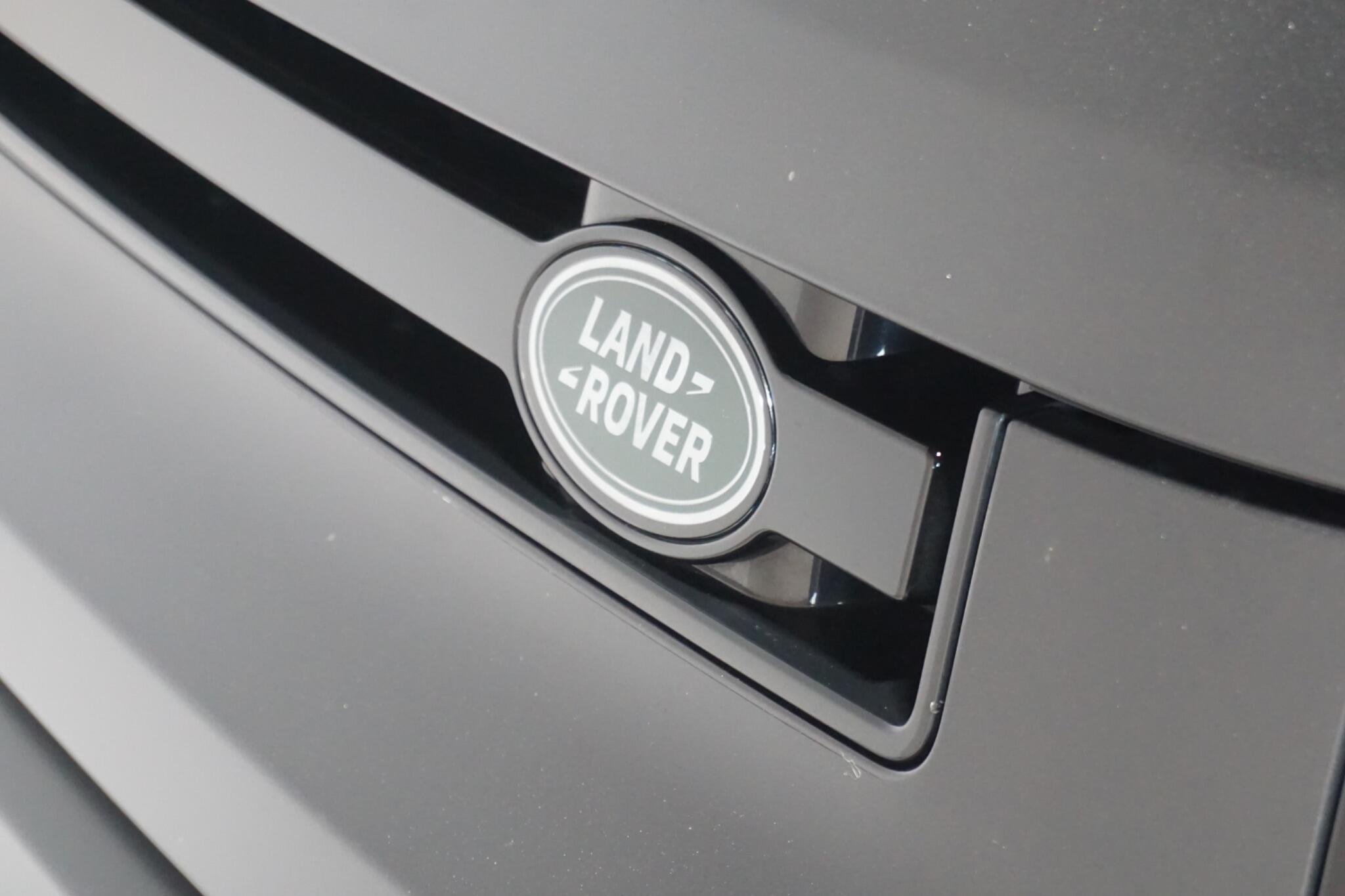 Land Rover Defender 110 3.0 D350 MHEV X-Dynamic HSE Hard Top SUV 5dr Diesel Auto 4WD MWB Euro 6 (s/s) (350 ps)